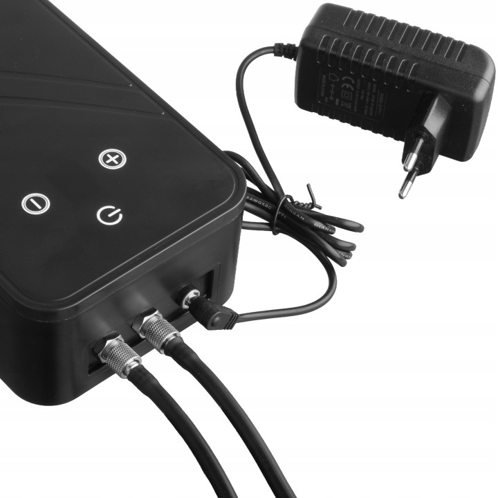 Royalmax TC-106K airbrush készlet kompresszorral és két 0,3mm-es szórópisztollyal